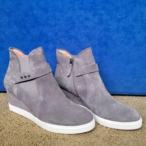Light Grey Suede Low Heel boots